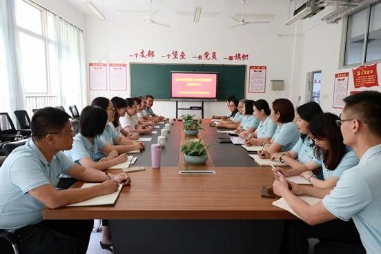 869b0d3b2ed960e6d3086346b55eaff